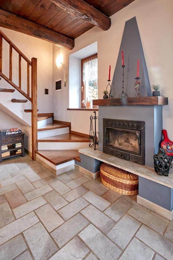 Villetta Con Giardino ⭑⭑⭑⭑⭑ - Wifi, Dogs Allowed Biella Buitenkant foto