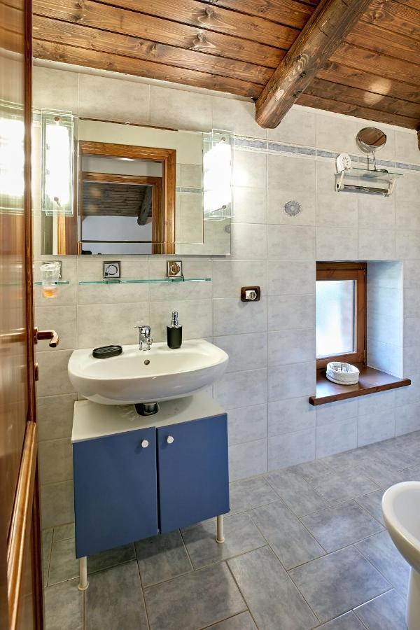 Villetta Con Giardino ⭑⭑⭑⭑⭑ - Wifi, Dogs Allowed Biella Buitenkant foto