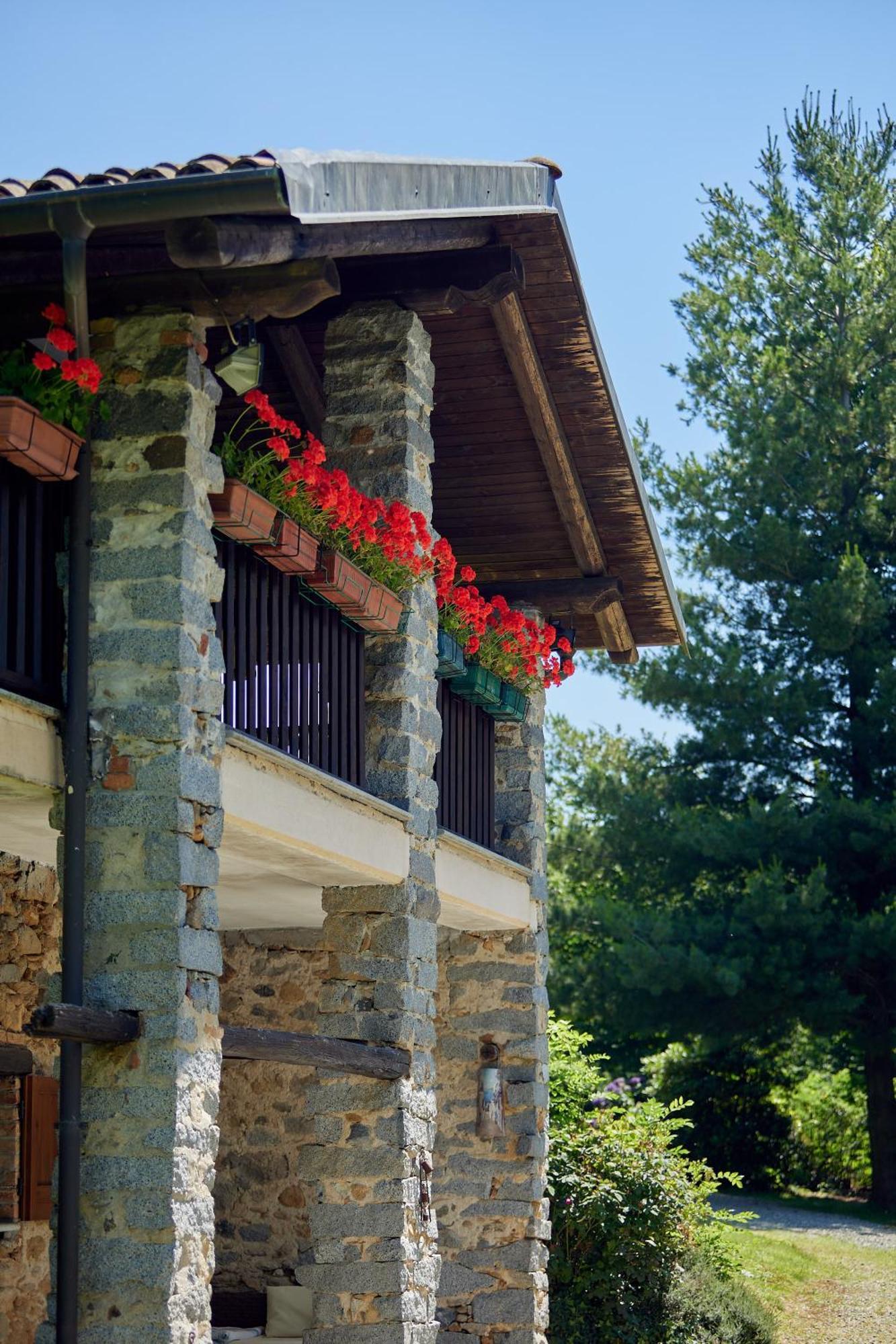 Villetta Con Giardino ⭑⭑⭑⭑⭑ - Wifi, Dogs Allowed Biella Buitenkant foto