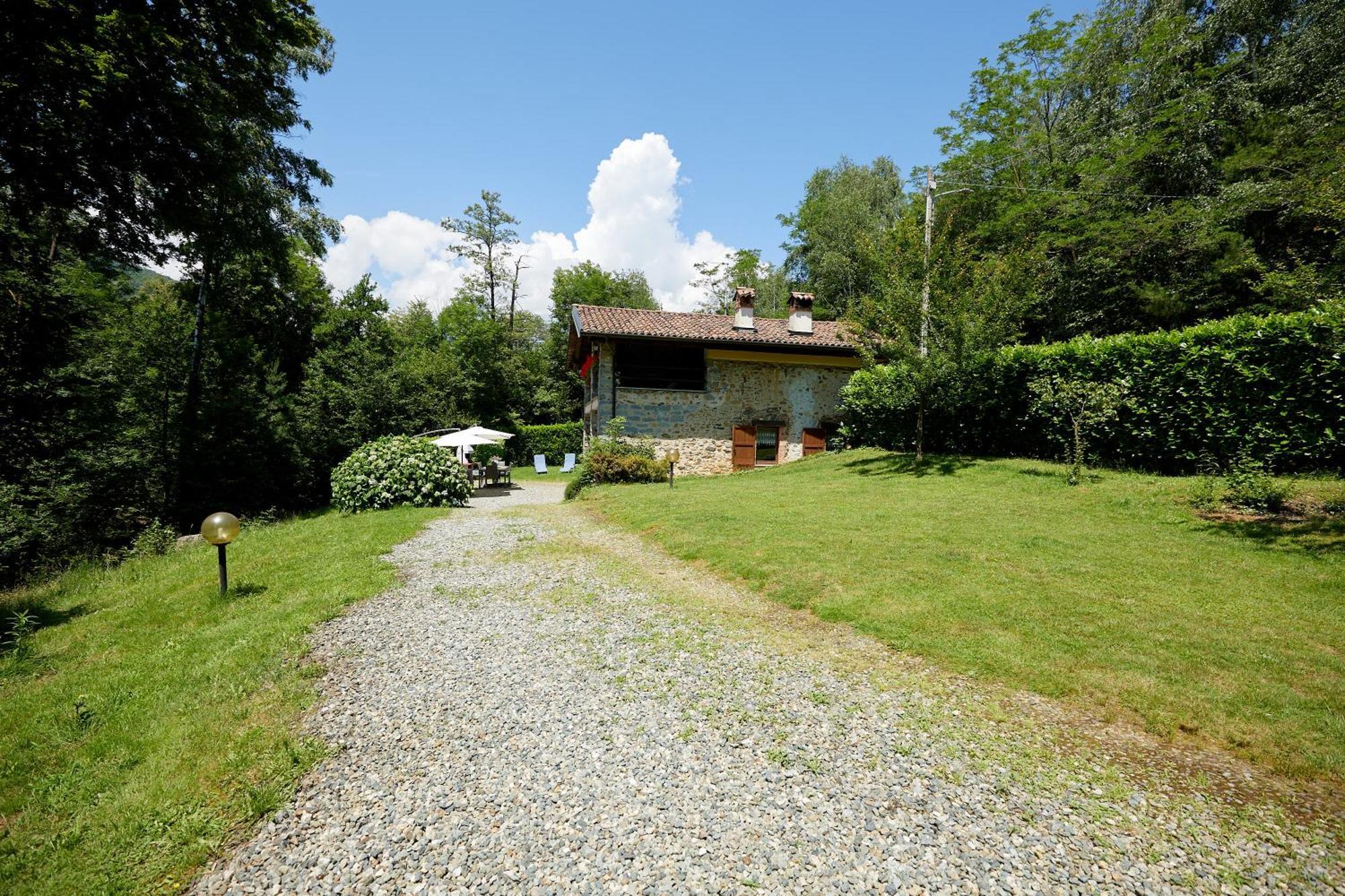Villetta Con Giardino ⭑⭑⭑⭑⭑ - Wifi, Dogs Allowed Biella Buitenkant foto